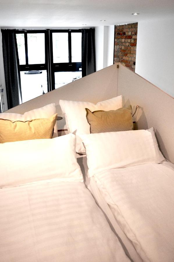 Stylish New Cube Loft Ii By Berlin-wall-apartments * Берлин