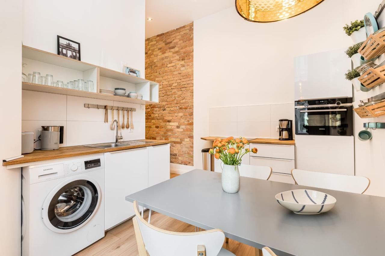 Stylish New Cube Loft Ii By Berlin-wall-apartments Берлин